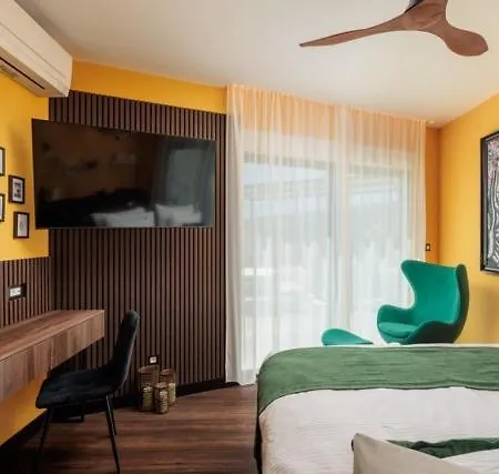 Boutique Vino & - Infinity Pool - Rooftop - Apartament *
